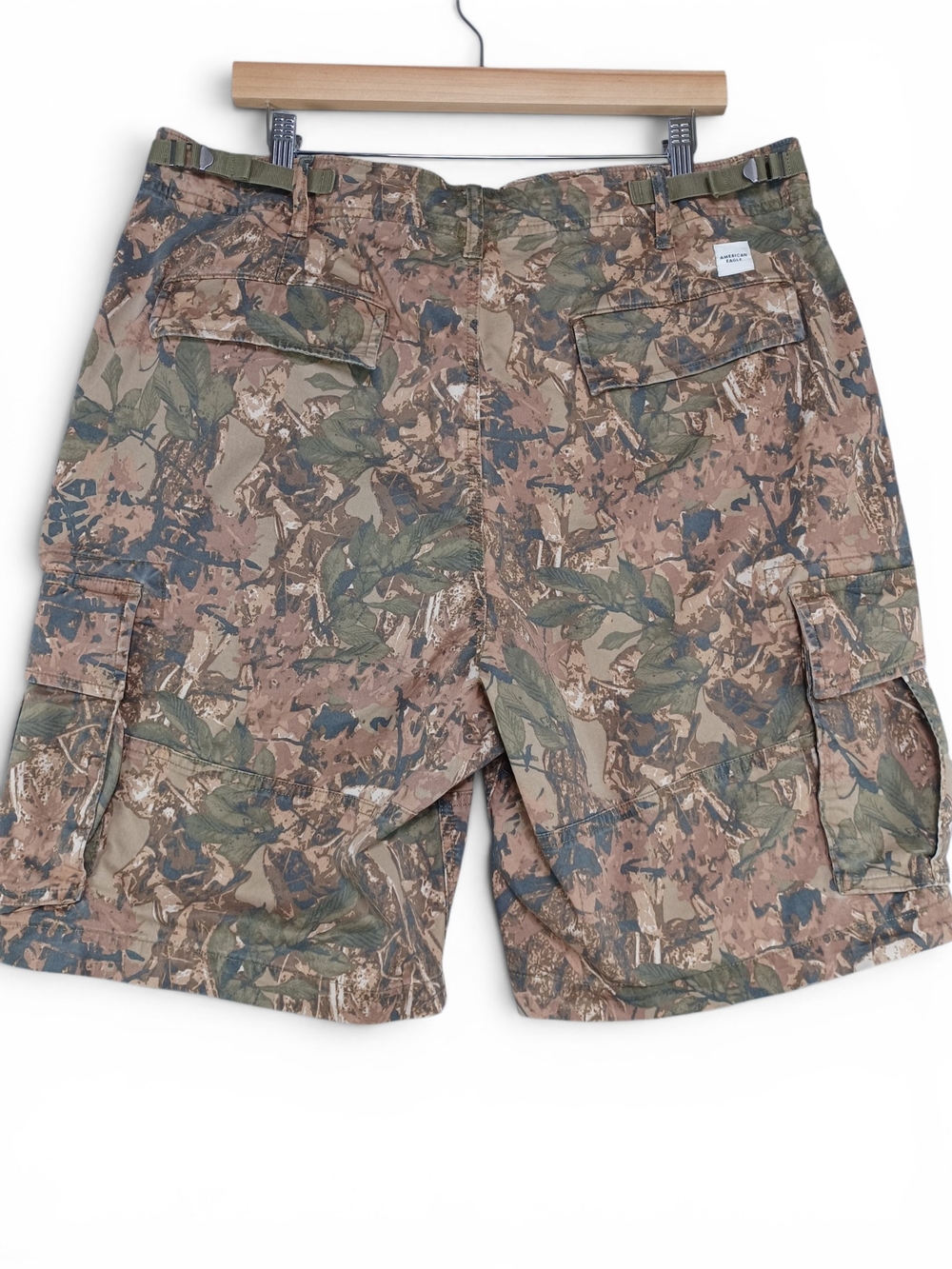 American Eagle Men's Camo Cargo Shorts 36 Utility Hunting Outdoor Relaxed Fit - Picture 3 of 15